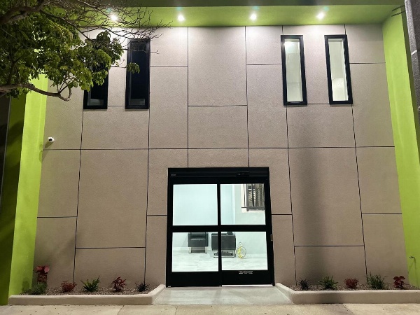 Deluxe Inn Hawthorne/ LAX Main image